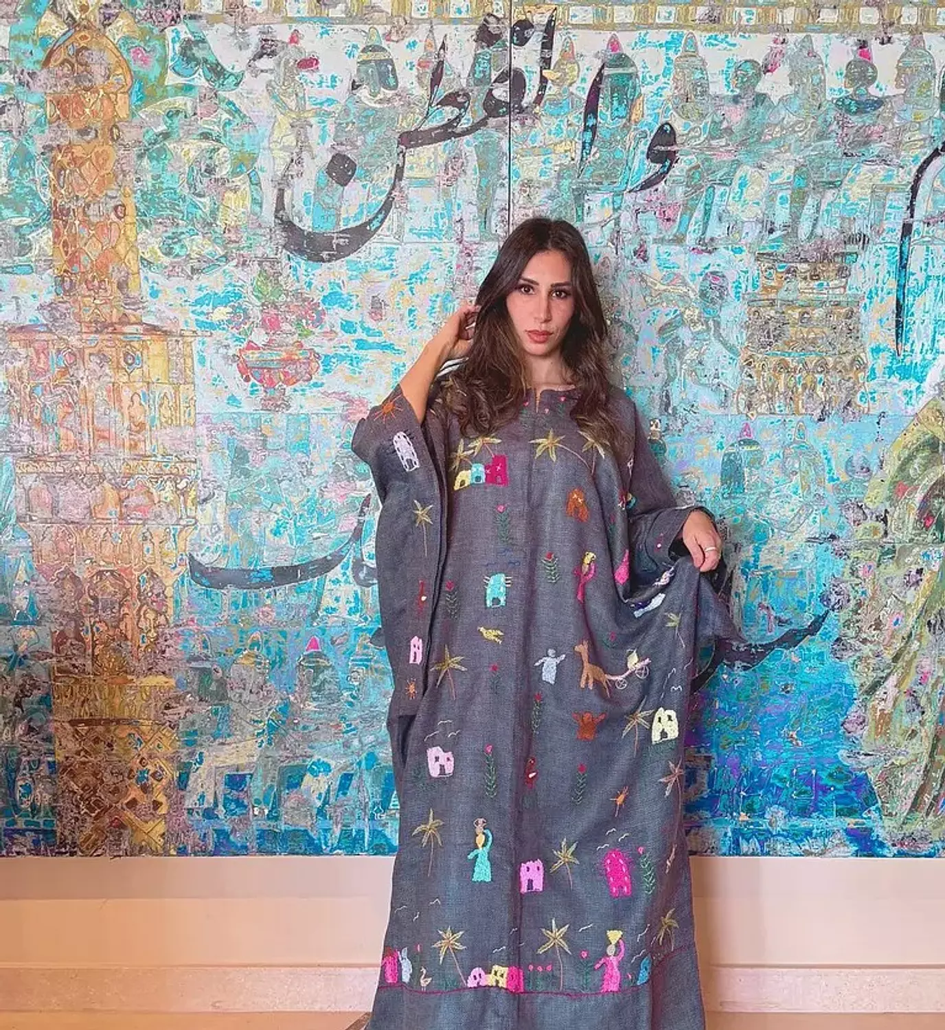 <h3><br><strong><span style="color: #704519">KAFTANS</span></strong></h3>