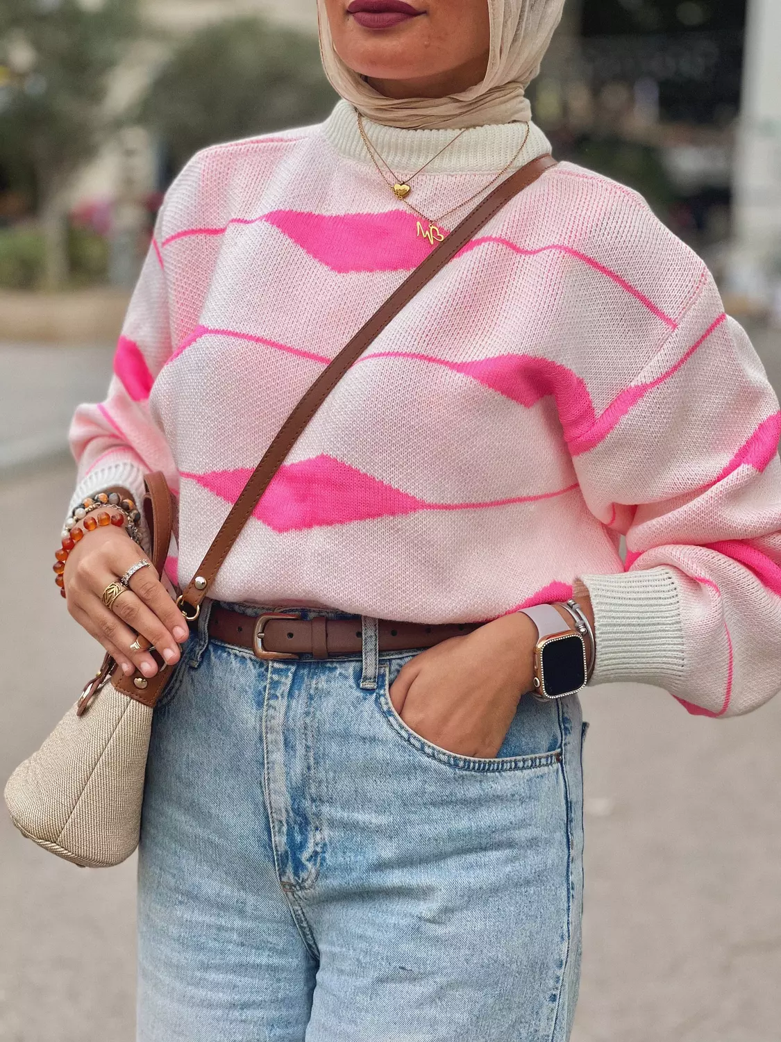 Pinky pullover  2