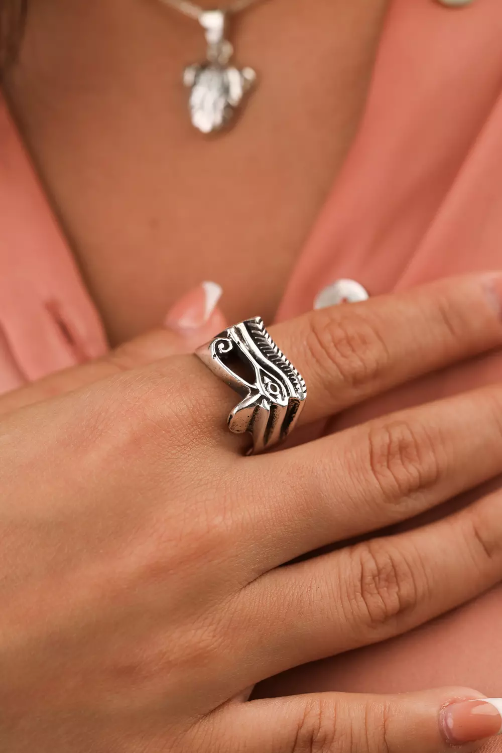 Horus eye chunky ring image