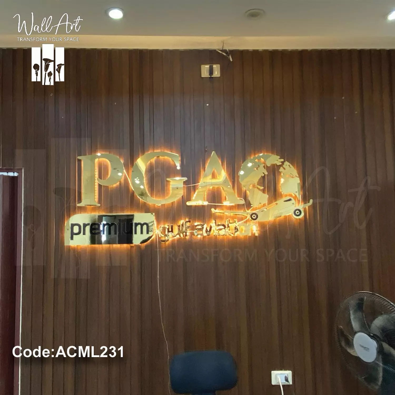 ACML231-Lighted Golden Acrylic Logo  2