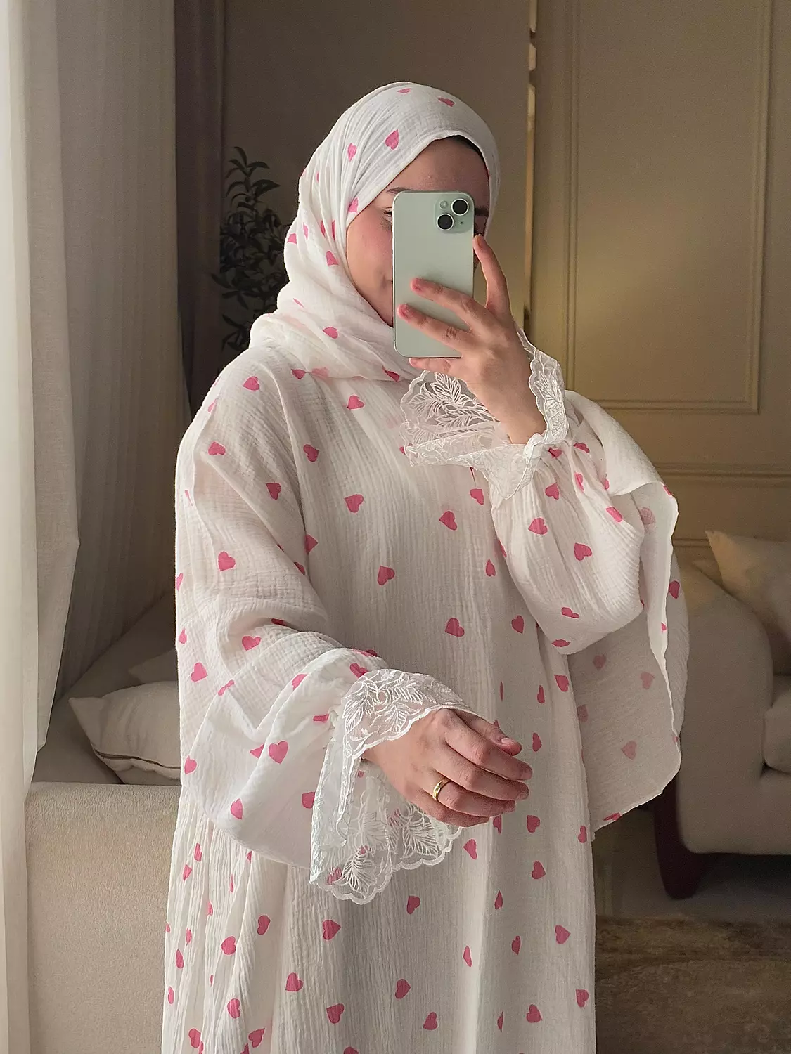 Ghazal Isdal ( pink)  5