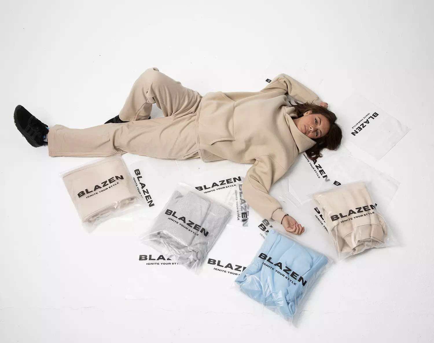 Beige Set (Hoodie + Sweatpant) 4