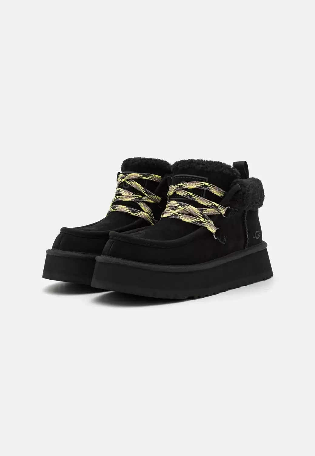 UGG Women’s Funkarra Cabin Cuff Black 1