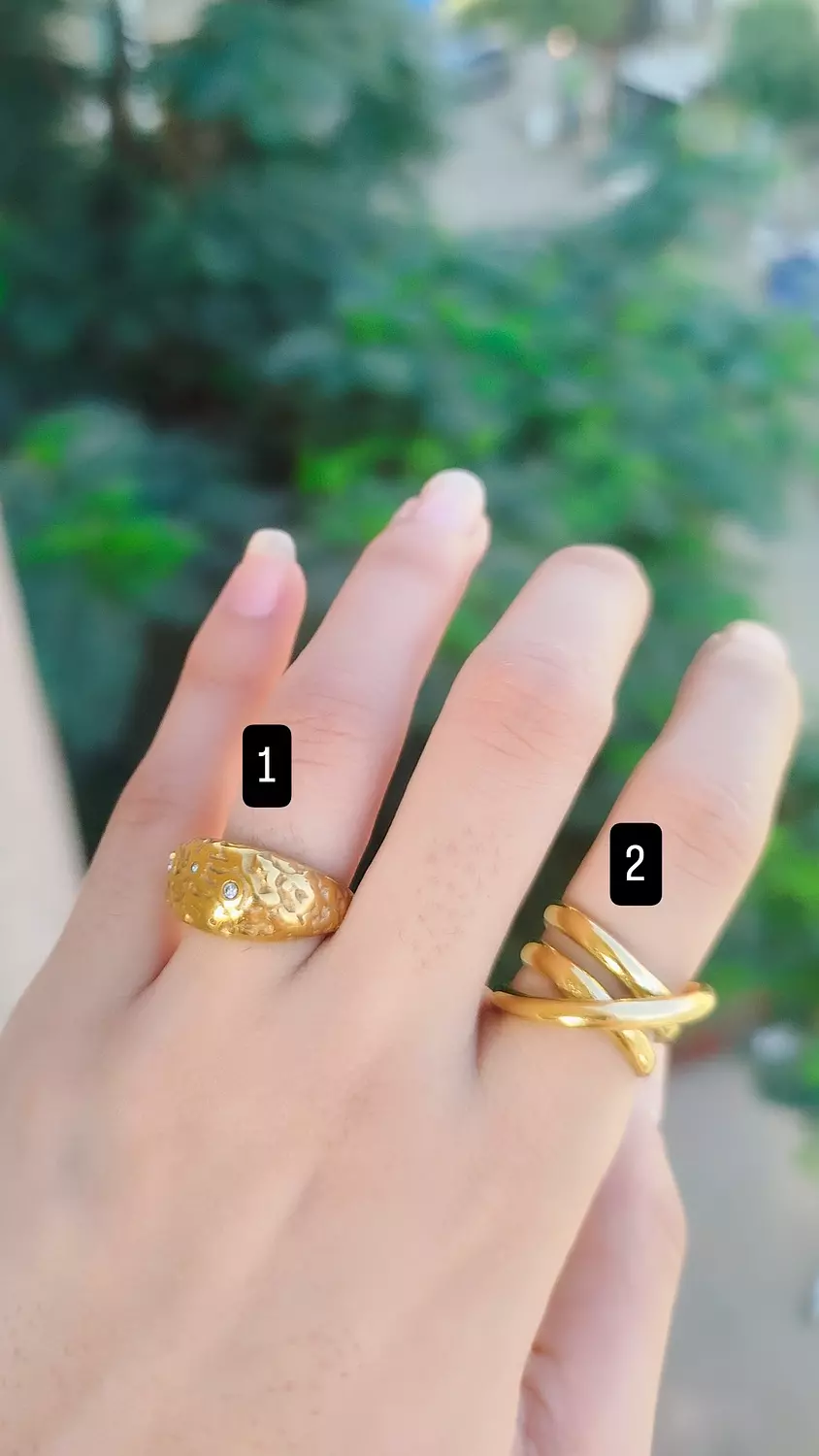 Golden rings  image
