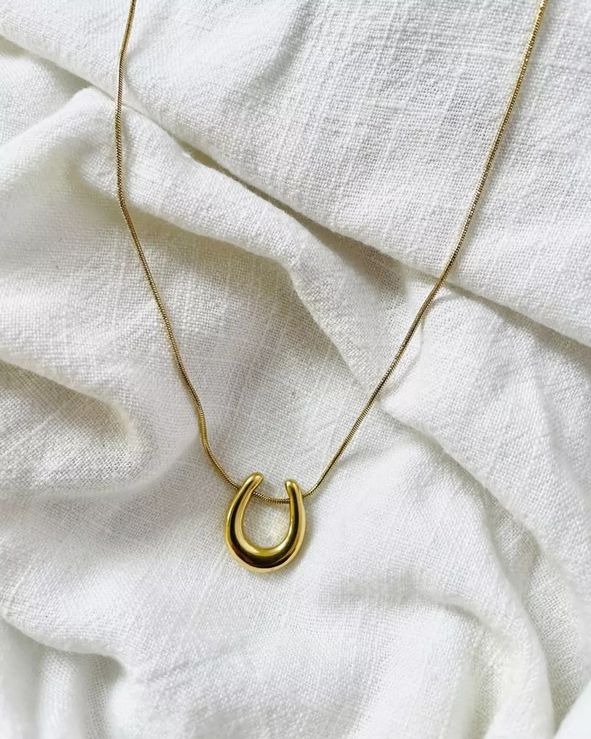 Necklace U shape  hover image