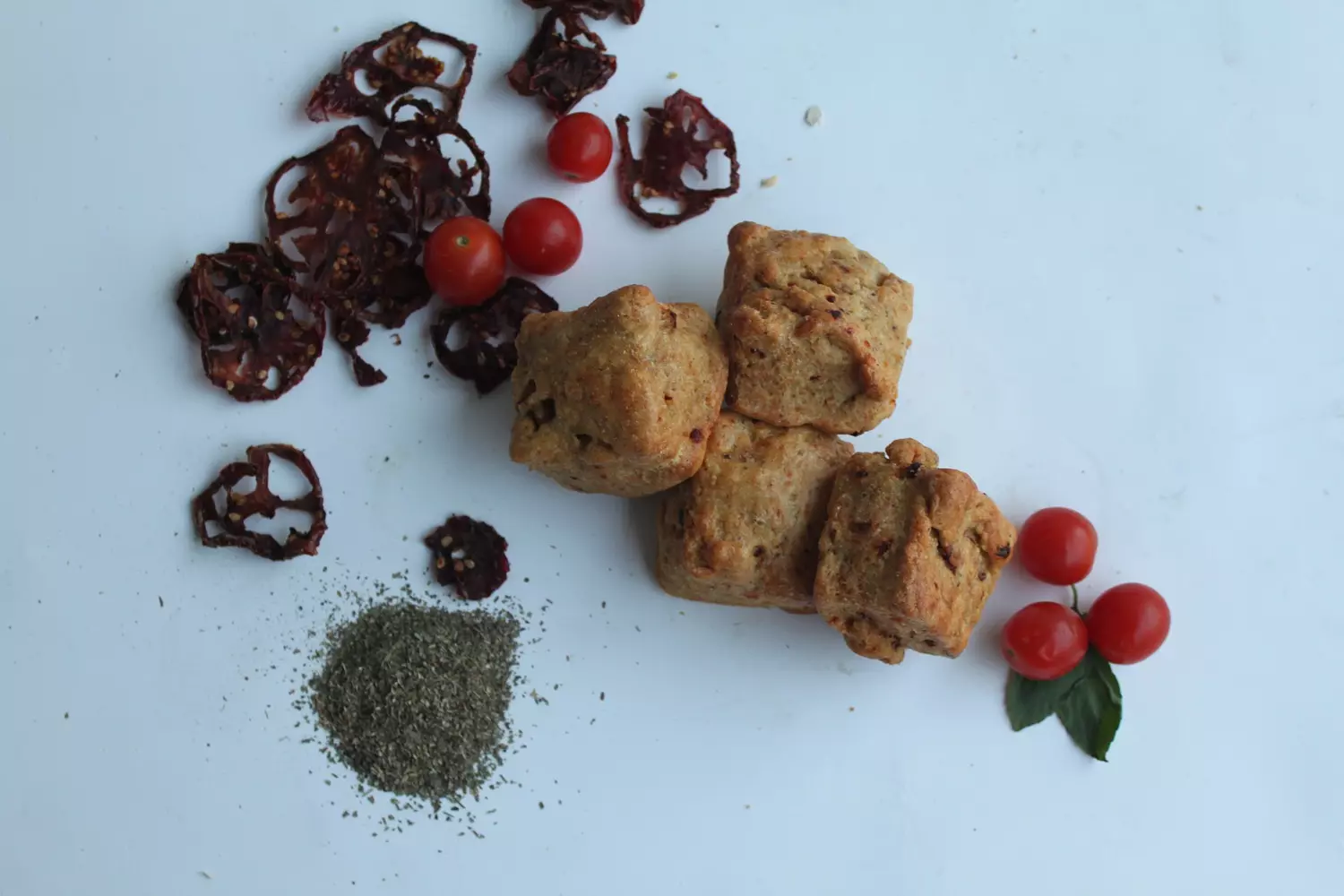 Sundried Tomato Cheese Scone 9