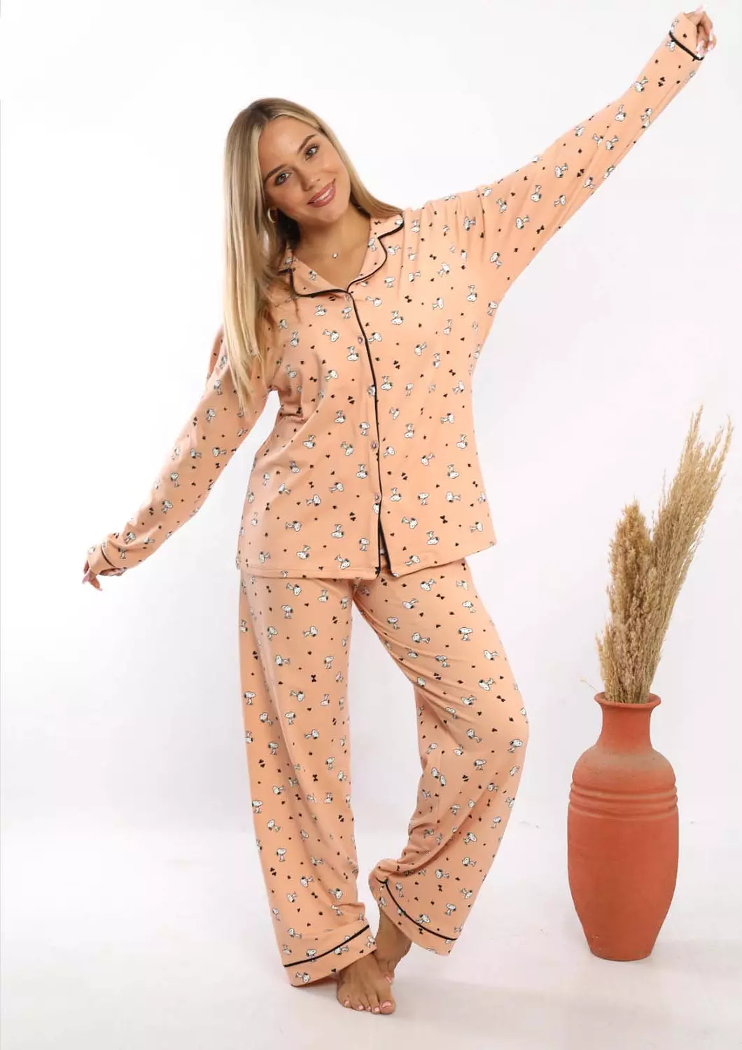 C347 SNOOPY BUTTONED PAJAMA SET image