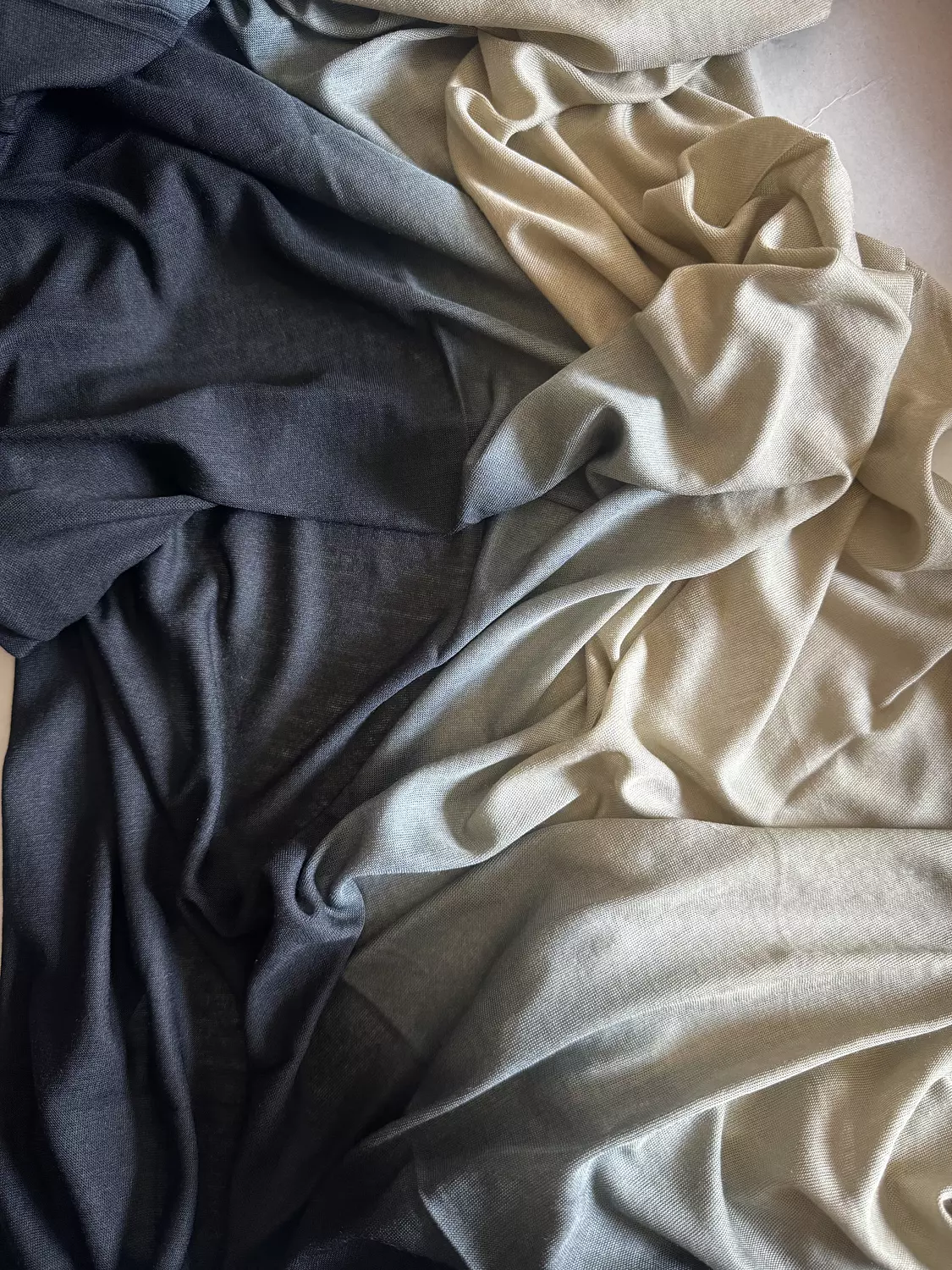 Black * Beige image