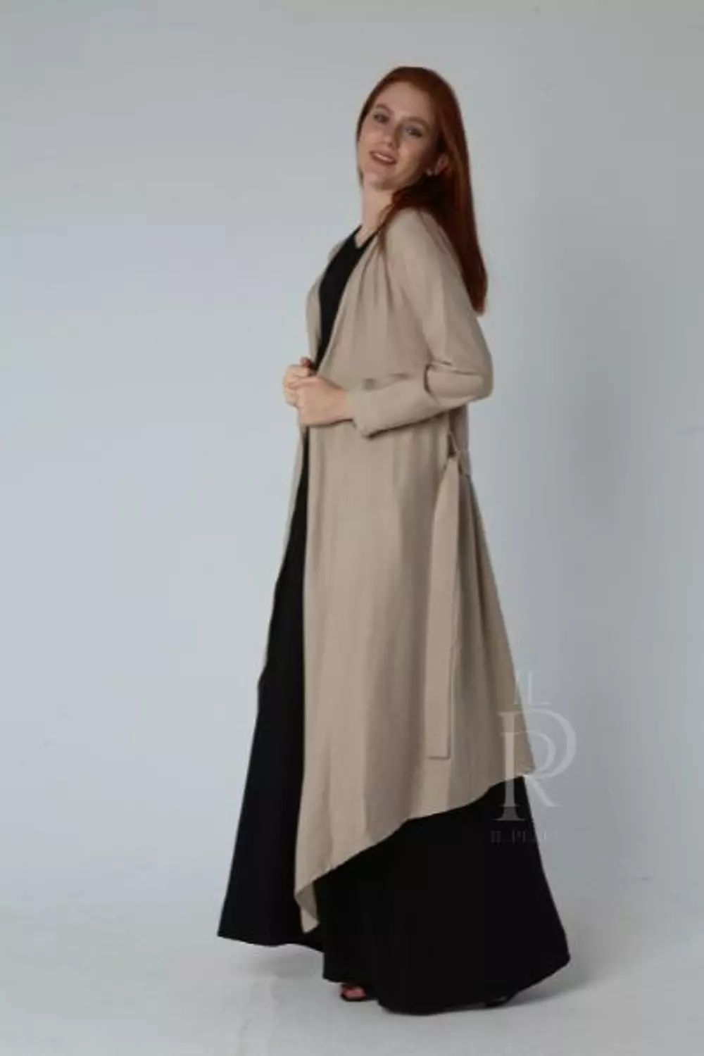Knee level Linen Cardigan - Beige hover image