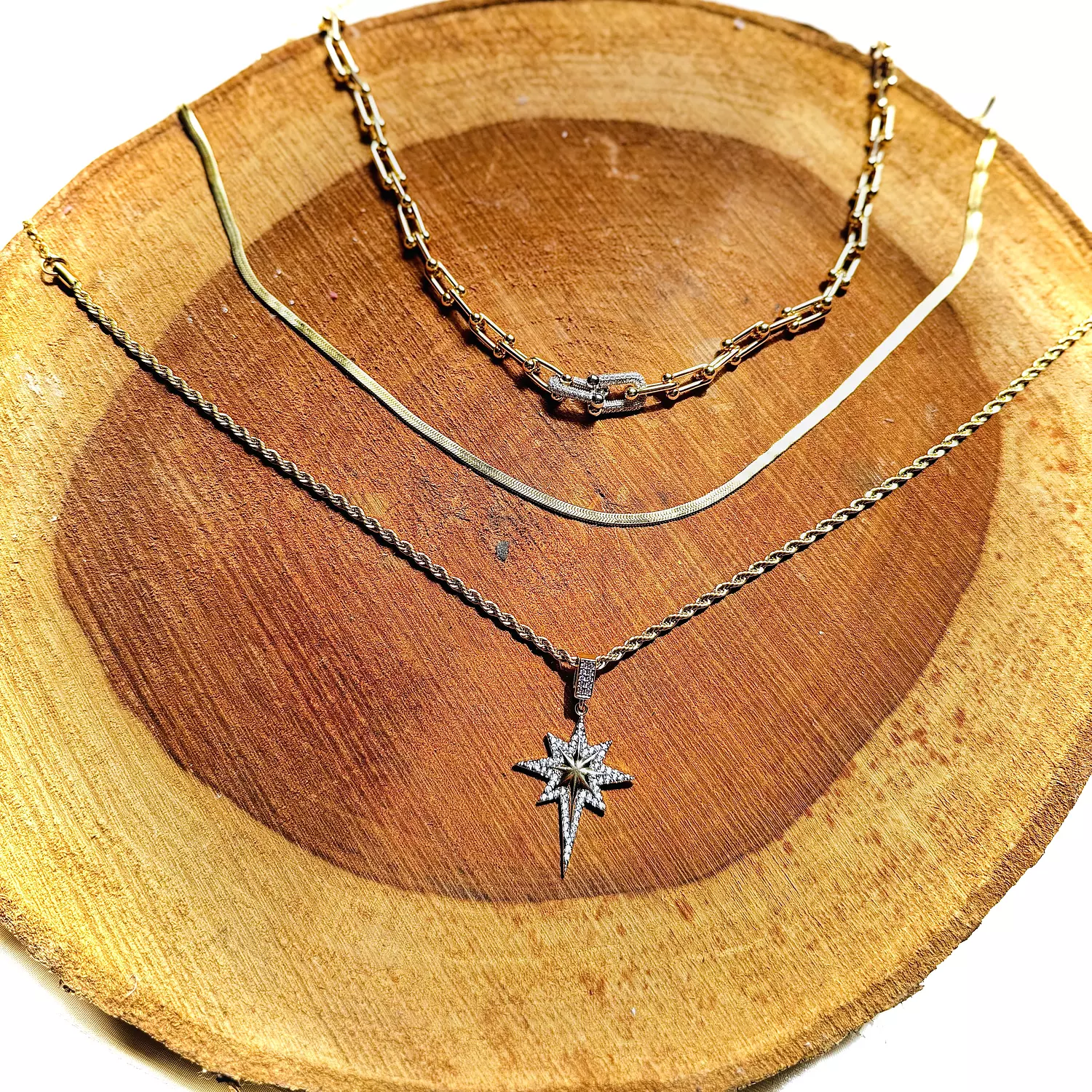 U-Shape zircon gold necklace  2