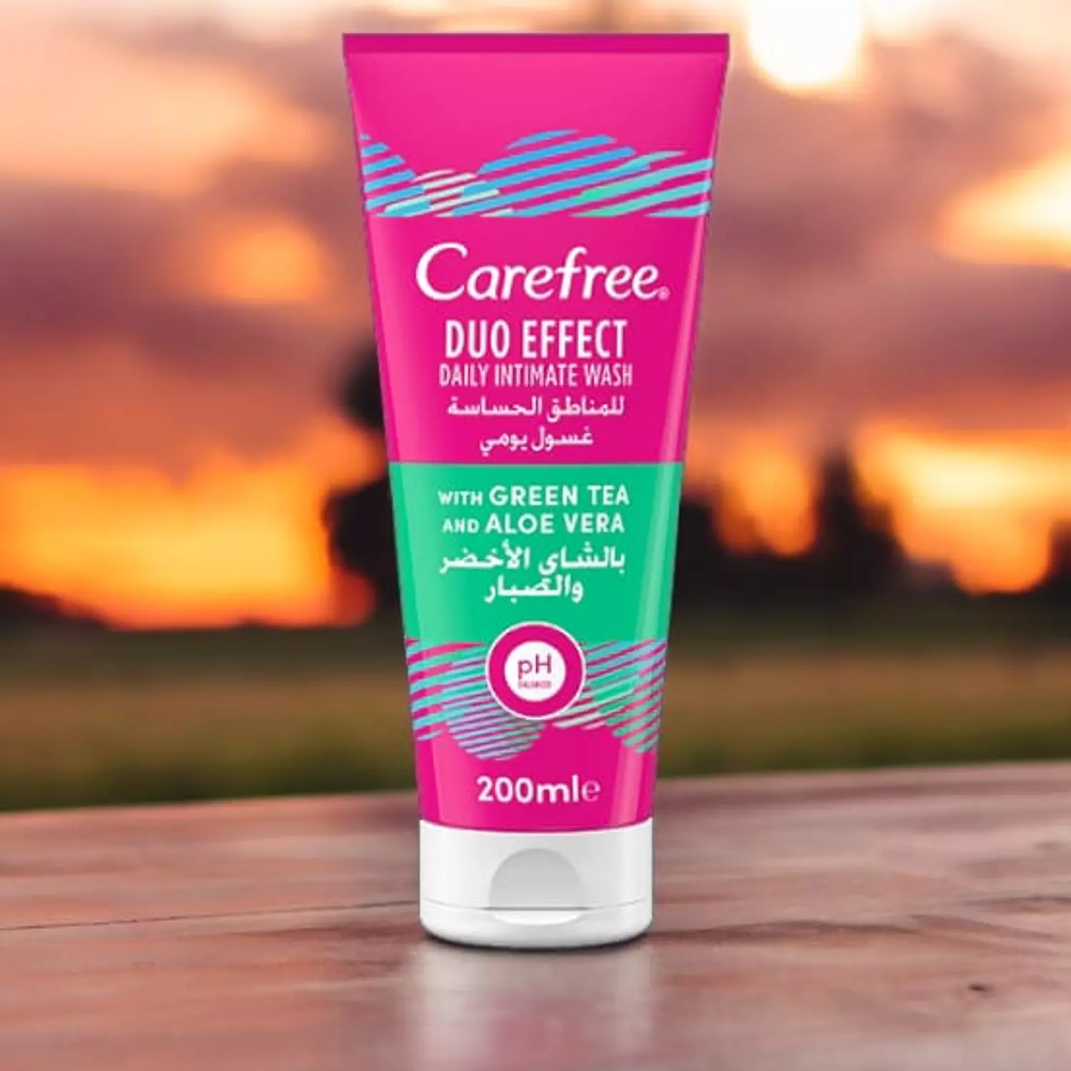 Care Free Daily Intimate Wash with Green Tea and Aloe Vera - 250 ml image
