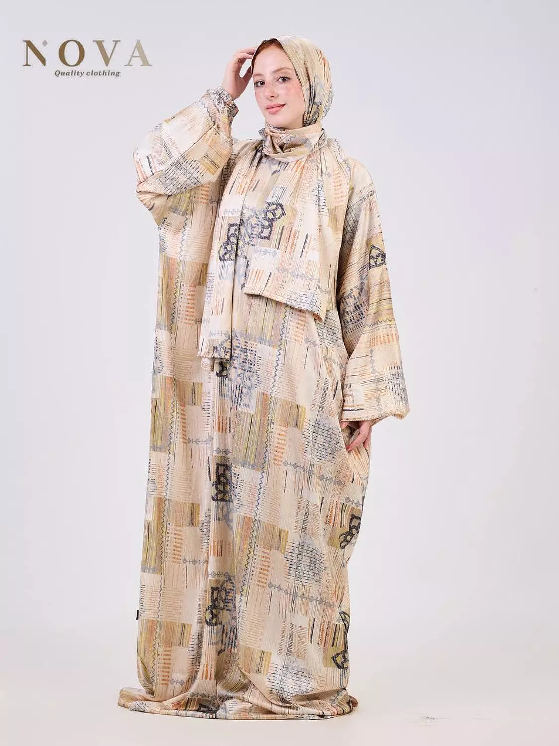 Patchwork-style satin 1