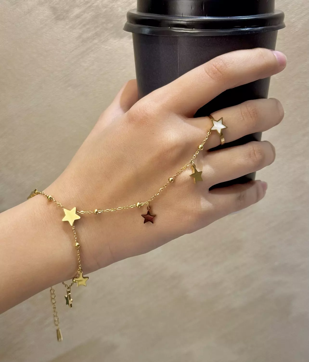 Hand Chain 11 1