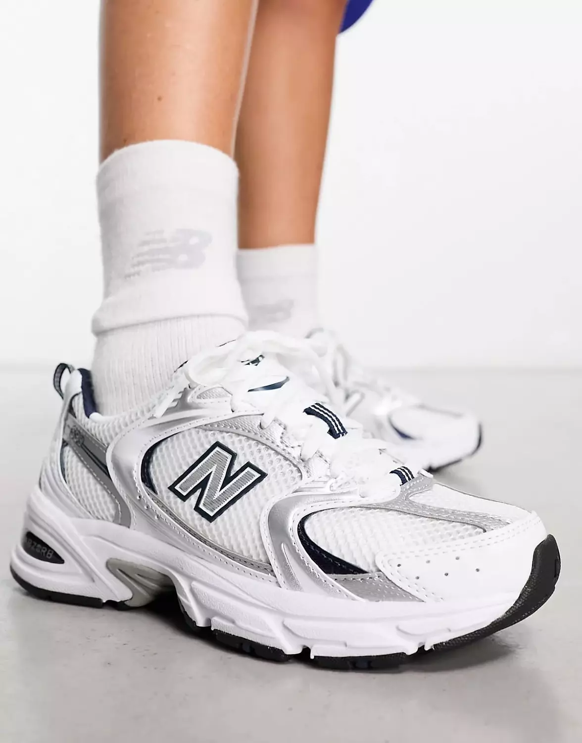 New Balance 530 7