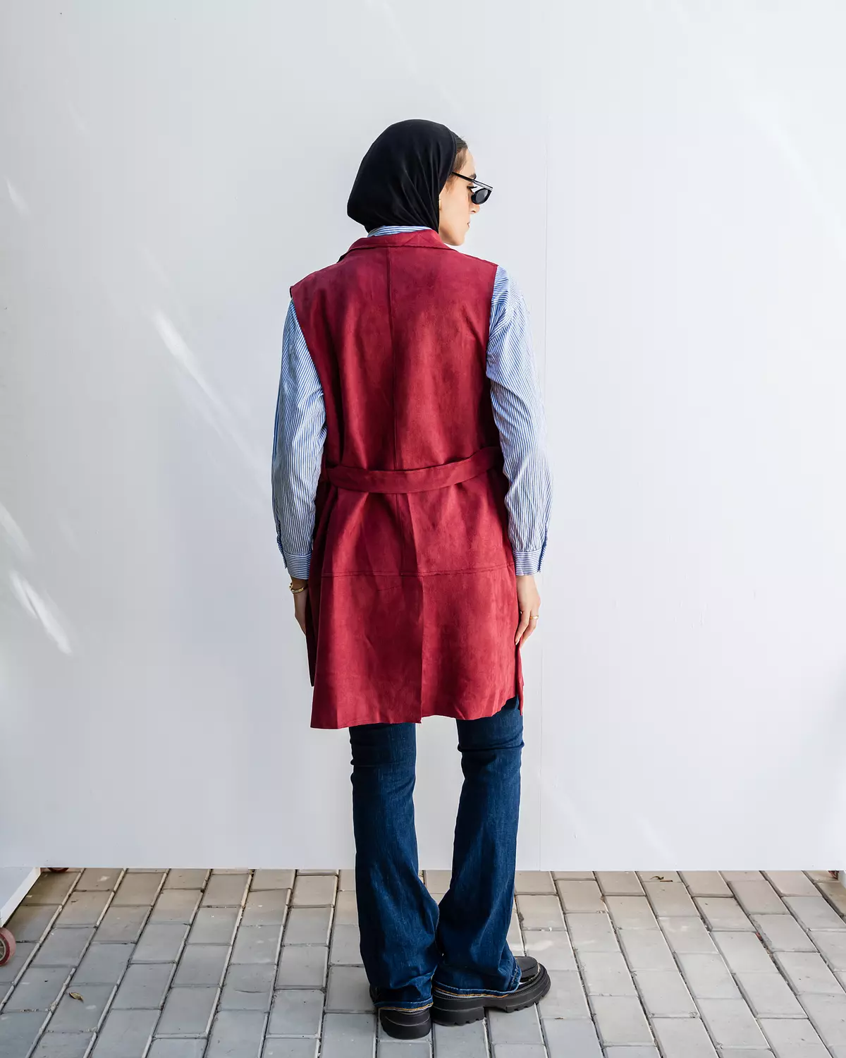 Shamois Vest in Dark Red 3