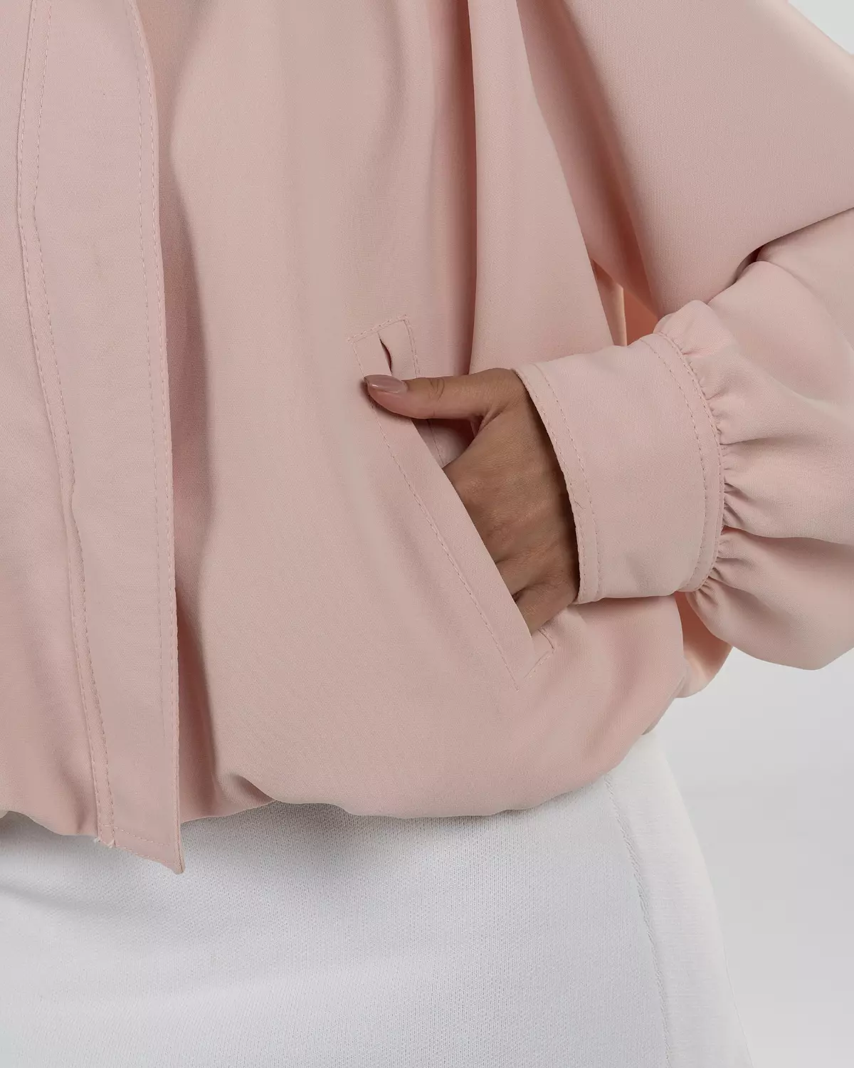 Refined Powder Pink Balloon Turtleneck Jacket 3