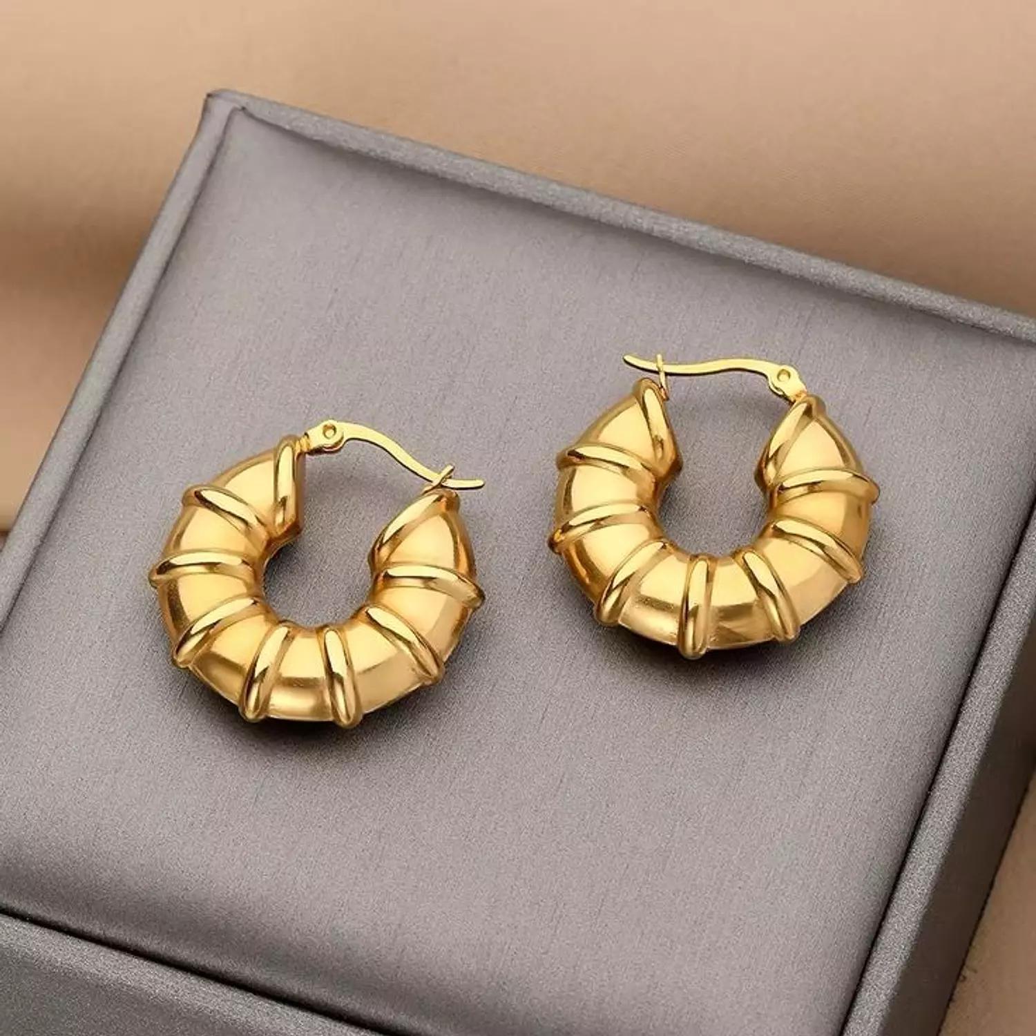 Earings E32 2