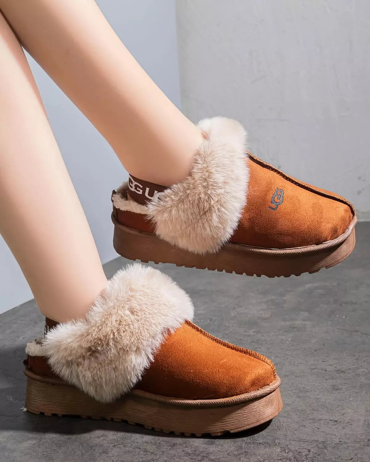 Ugg slipper 1