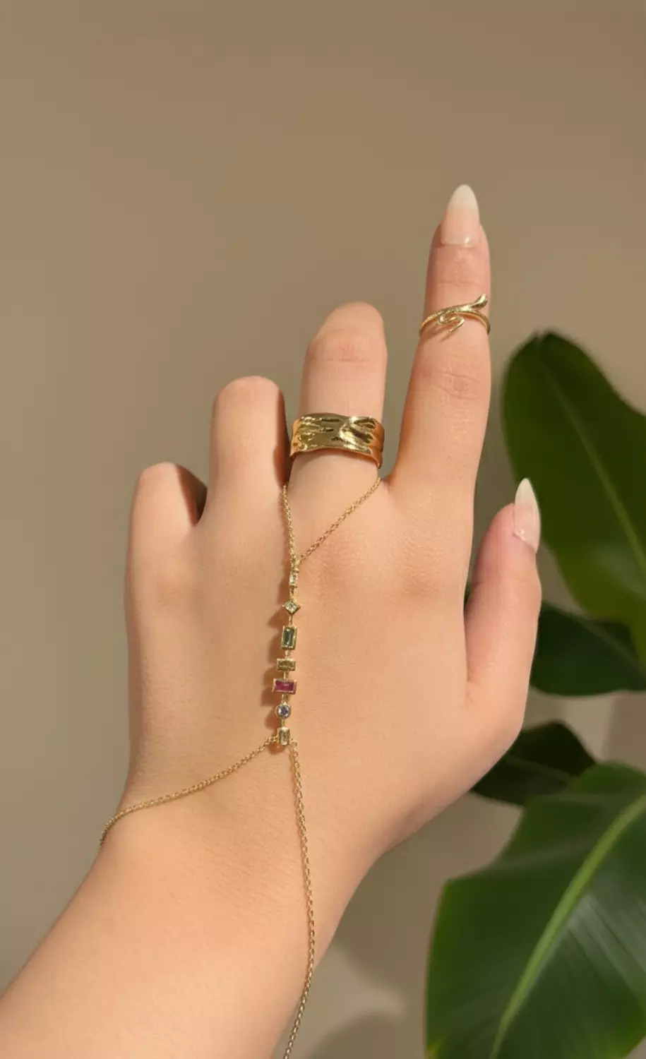 Hand-chain H16 image