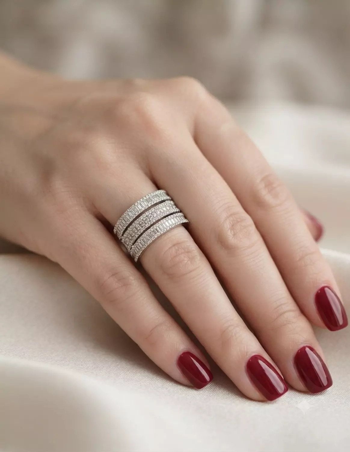 Wide band ring image