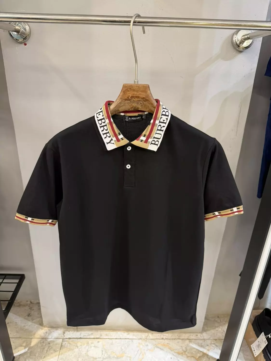BURBERRY TSHIRT \ 2356 image