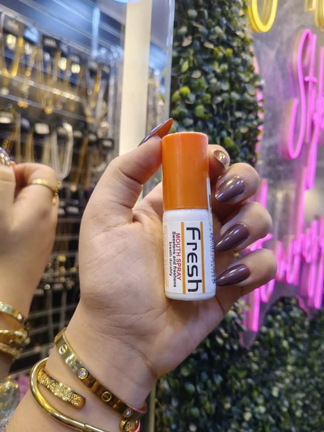 fresh mouth spray  hover image
