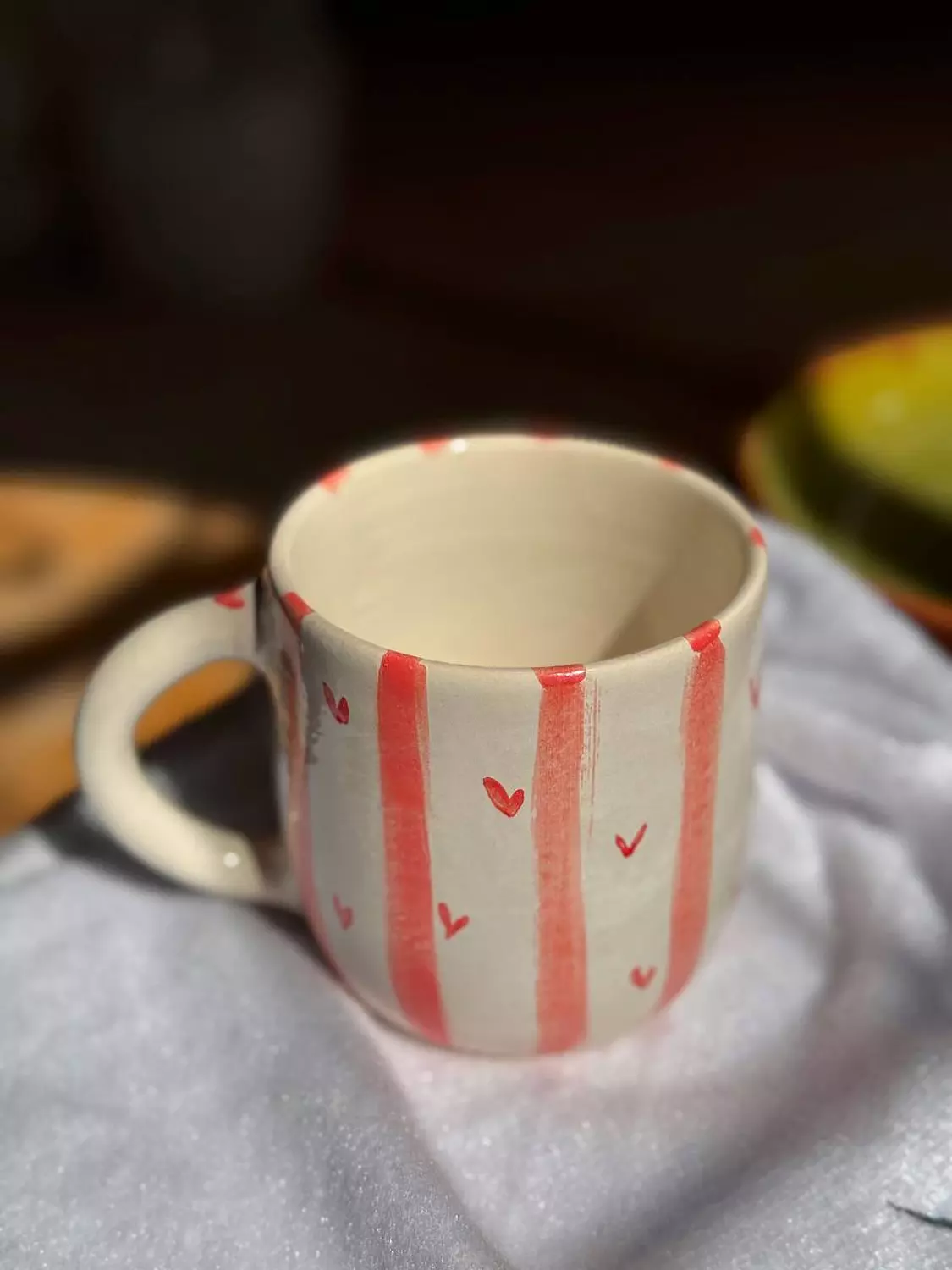 Pinkie stripes mug 3
