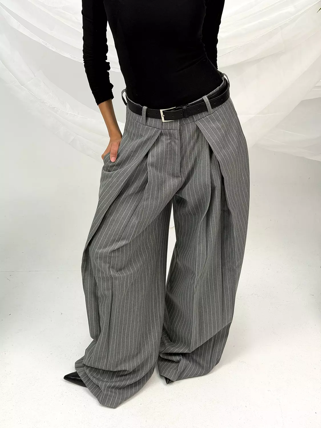 Stripped Tailored Pants 15