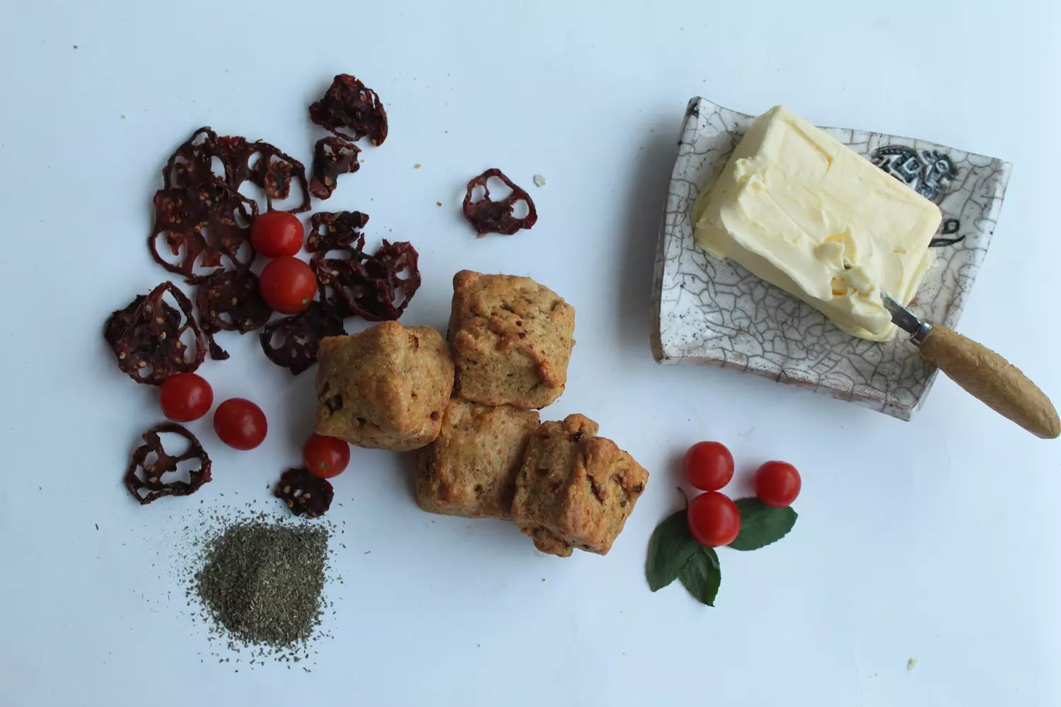 Sundried Tomato Cheese Scone 8