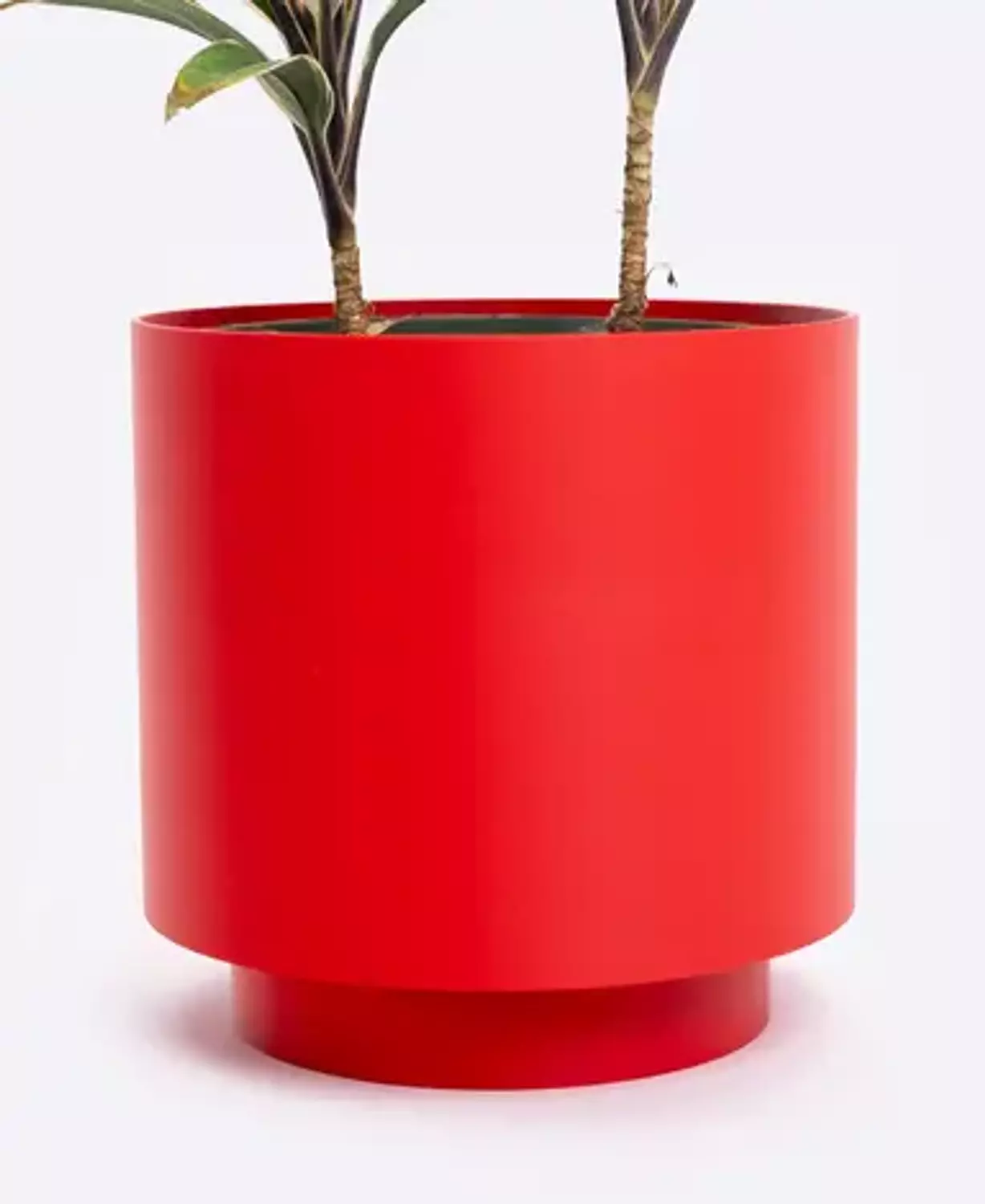 The Harlow - Planter with Hidden Drip Tray hover image