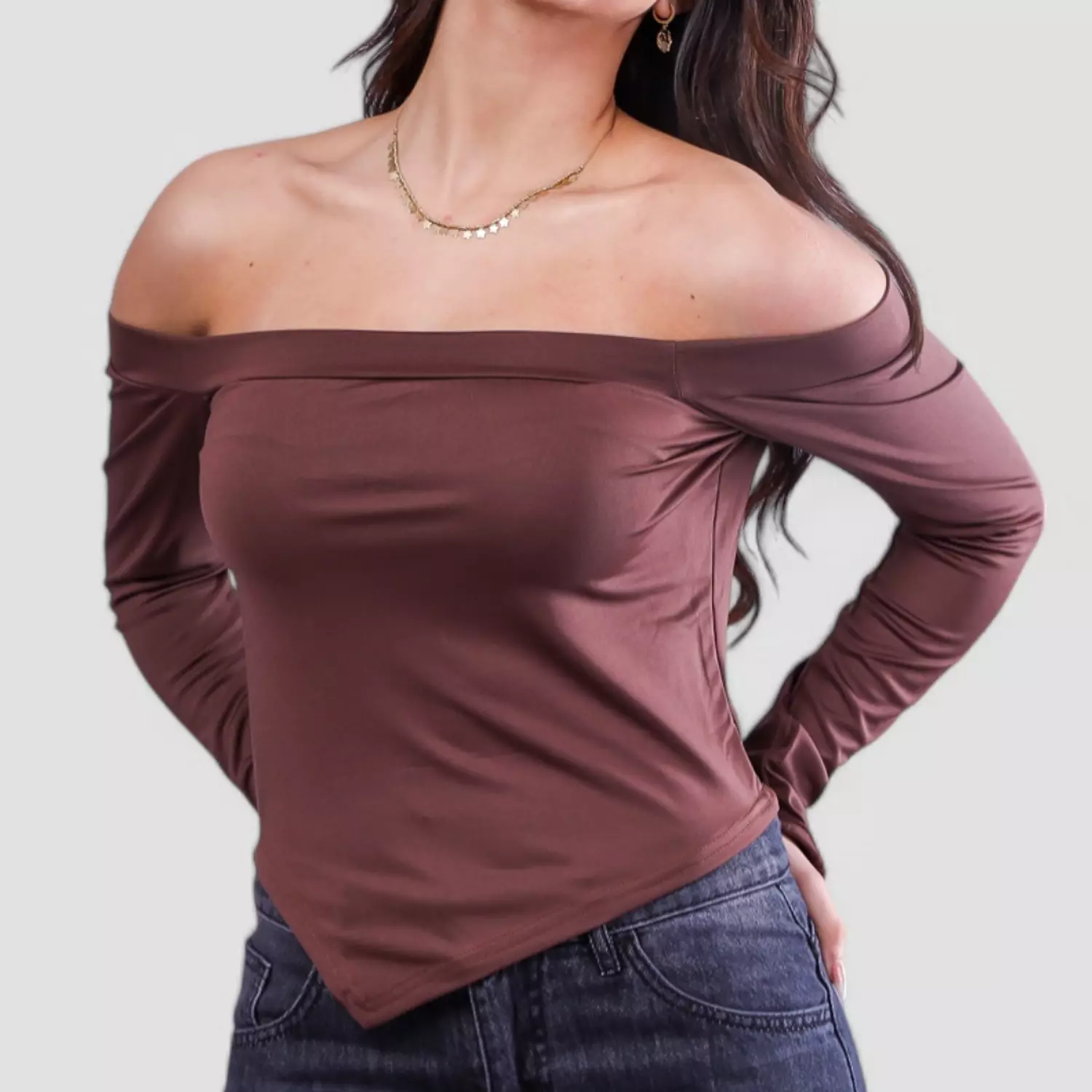 059 Off-shoulder Top With Finger 2