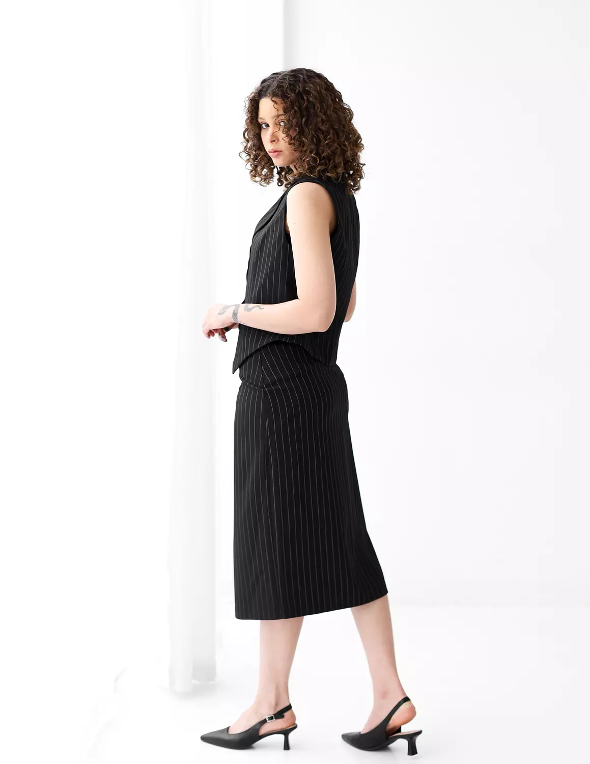 Striped Black Midi Skirt   image