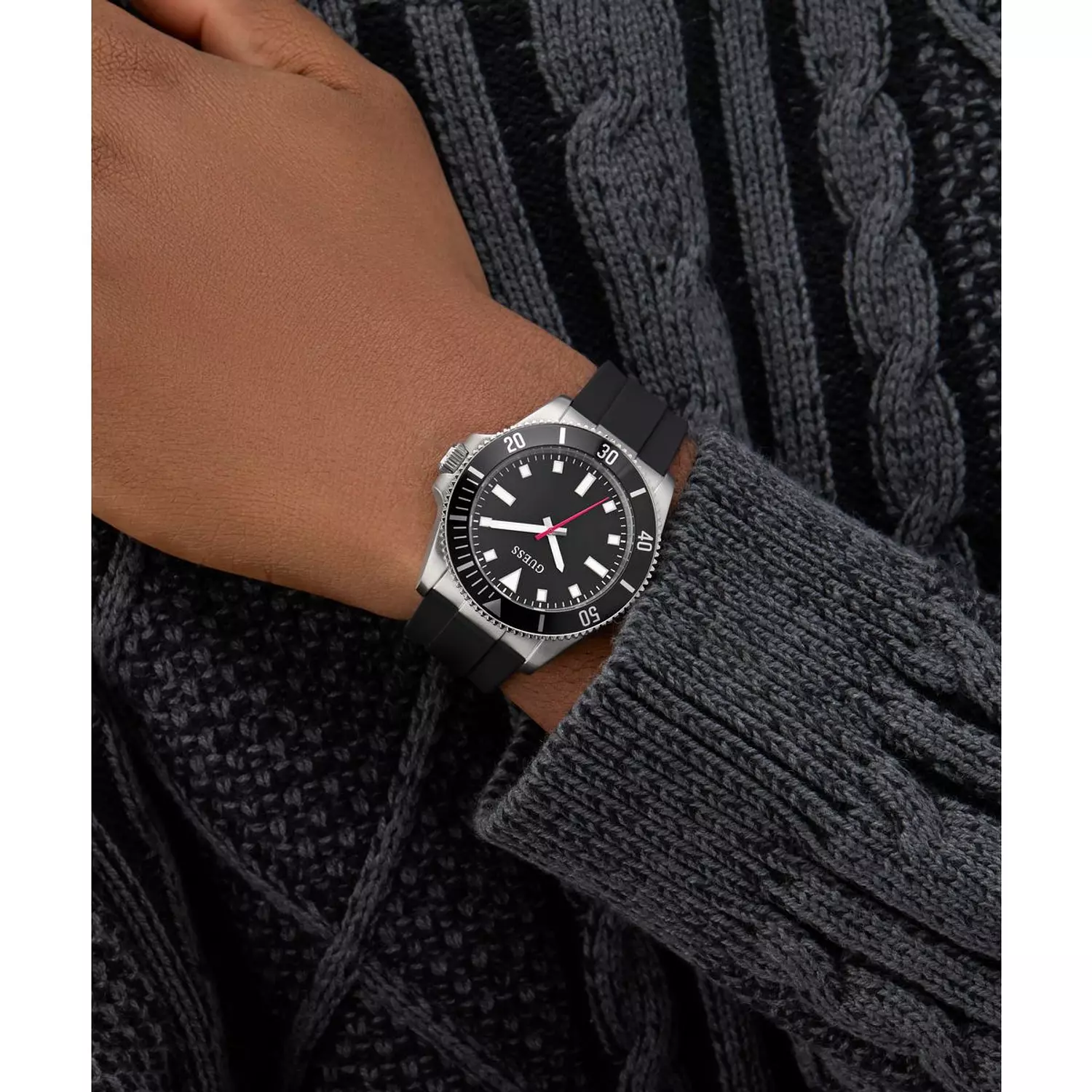 GUESS Mens Black Silver Tone Analog Watch Black Silicone Strap GW0969G1 6