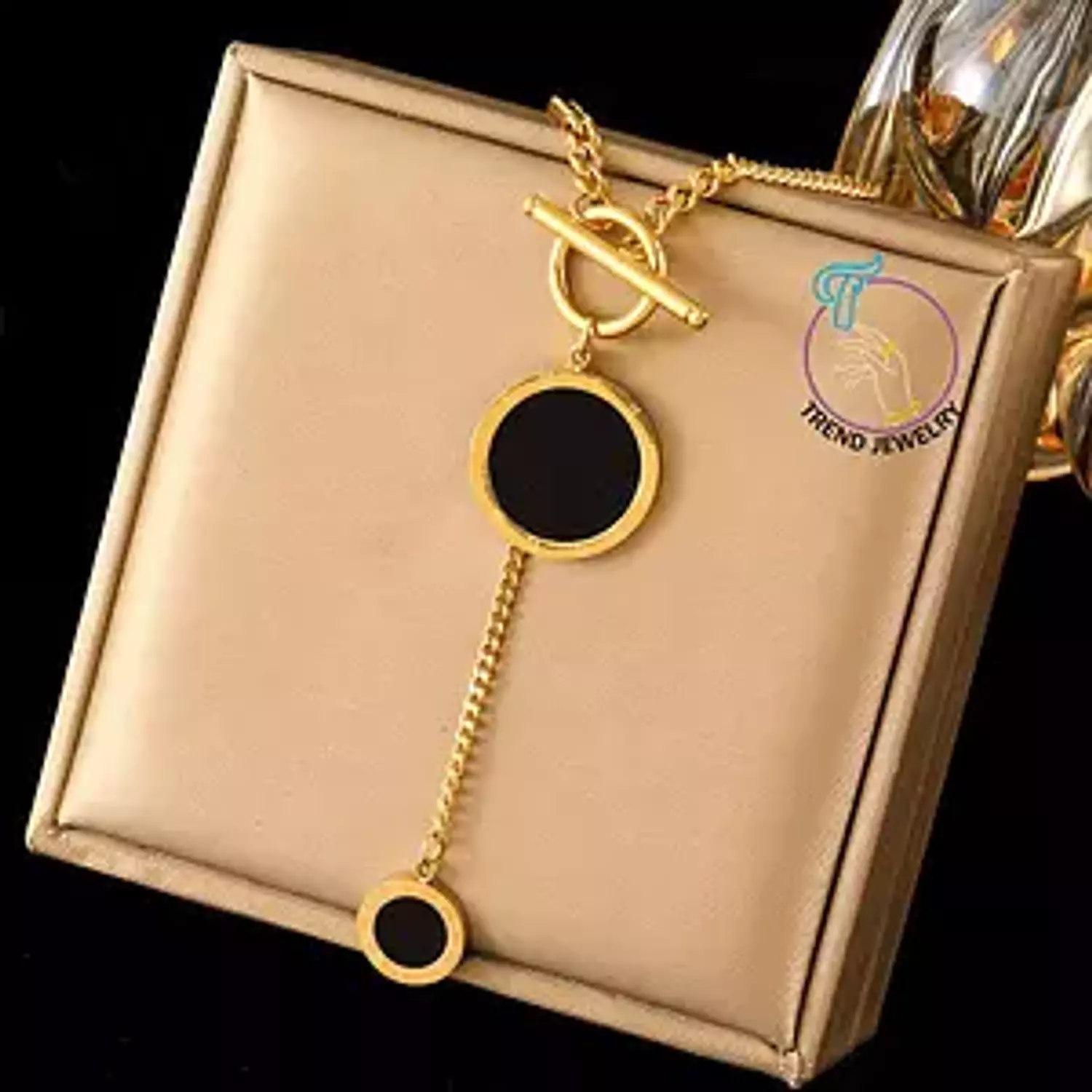  Balgari Necklaces image