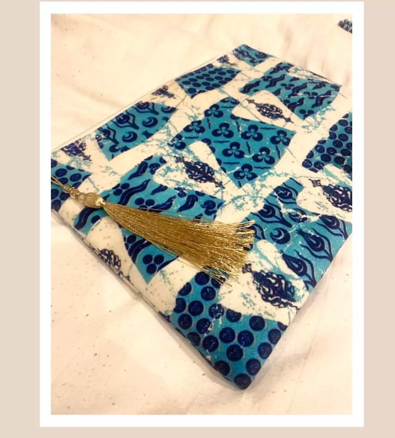Blue Kaftan Velvet Pouch 3