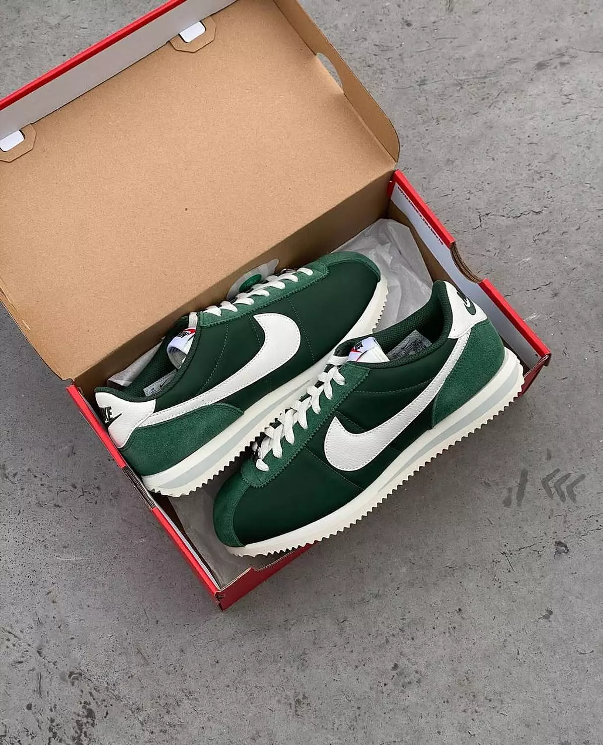 Cortez Green/White 1