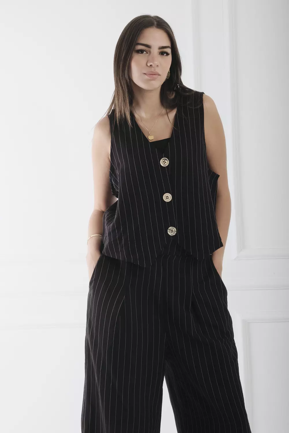 Sleek Suit 6