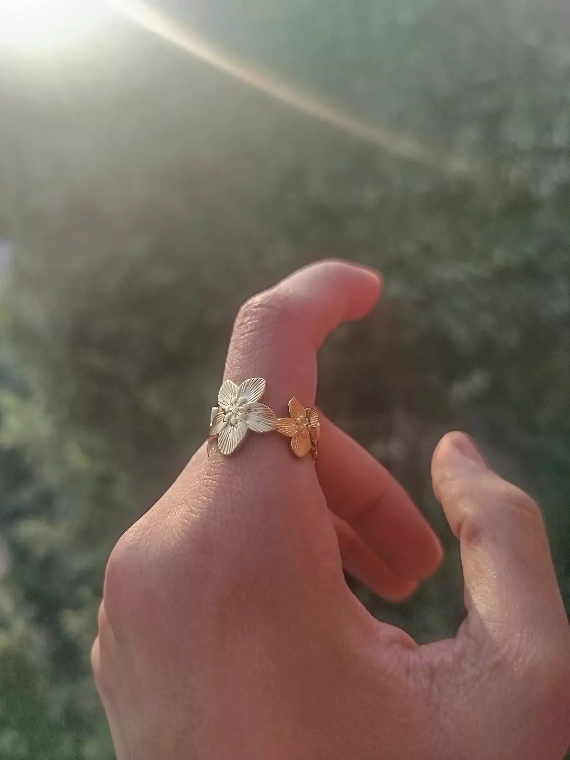 Flower ring  image