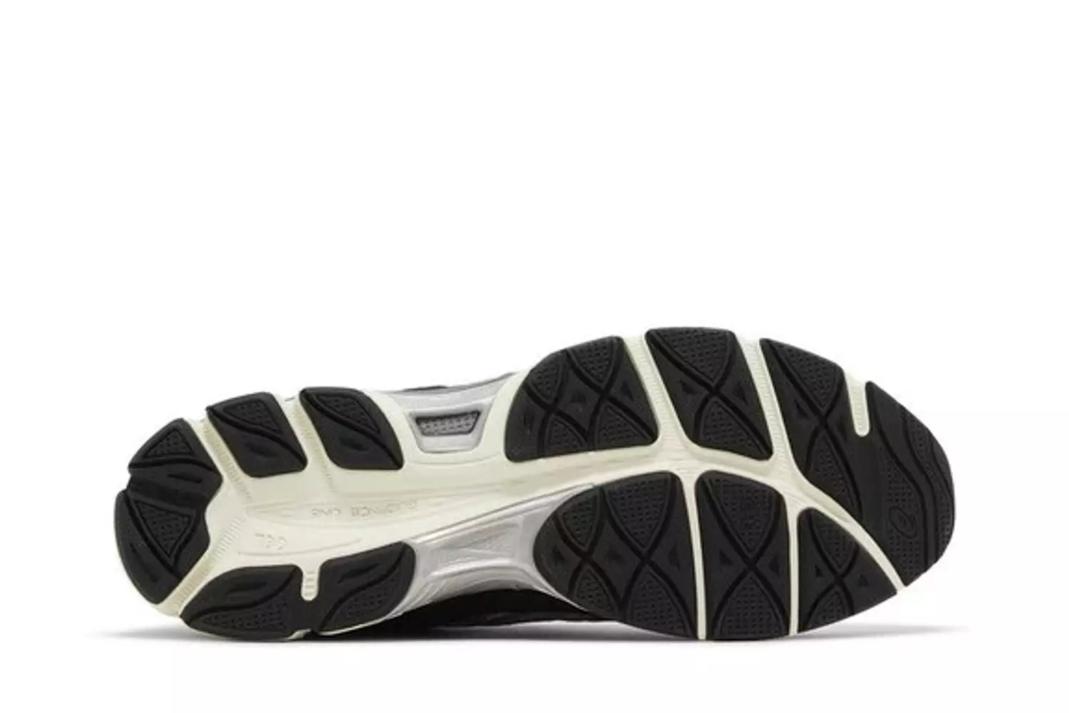 Asics Gel-NYC sneakers in black and white  2