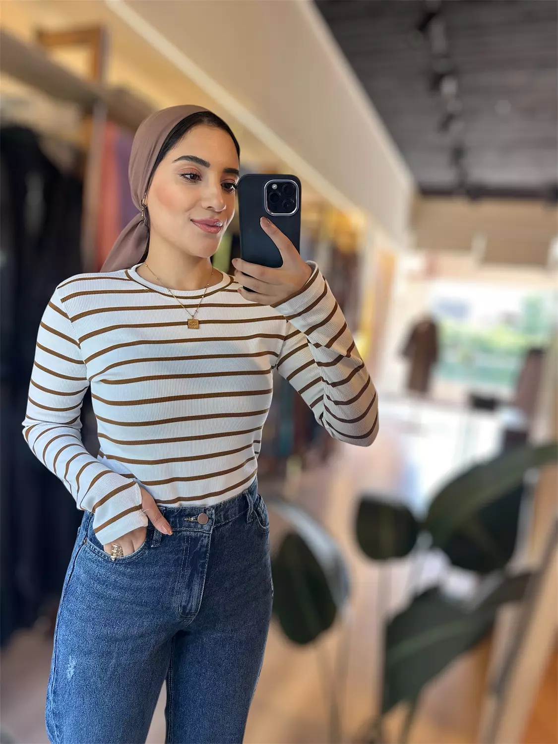 Long sleeves top