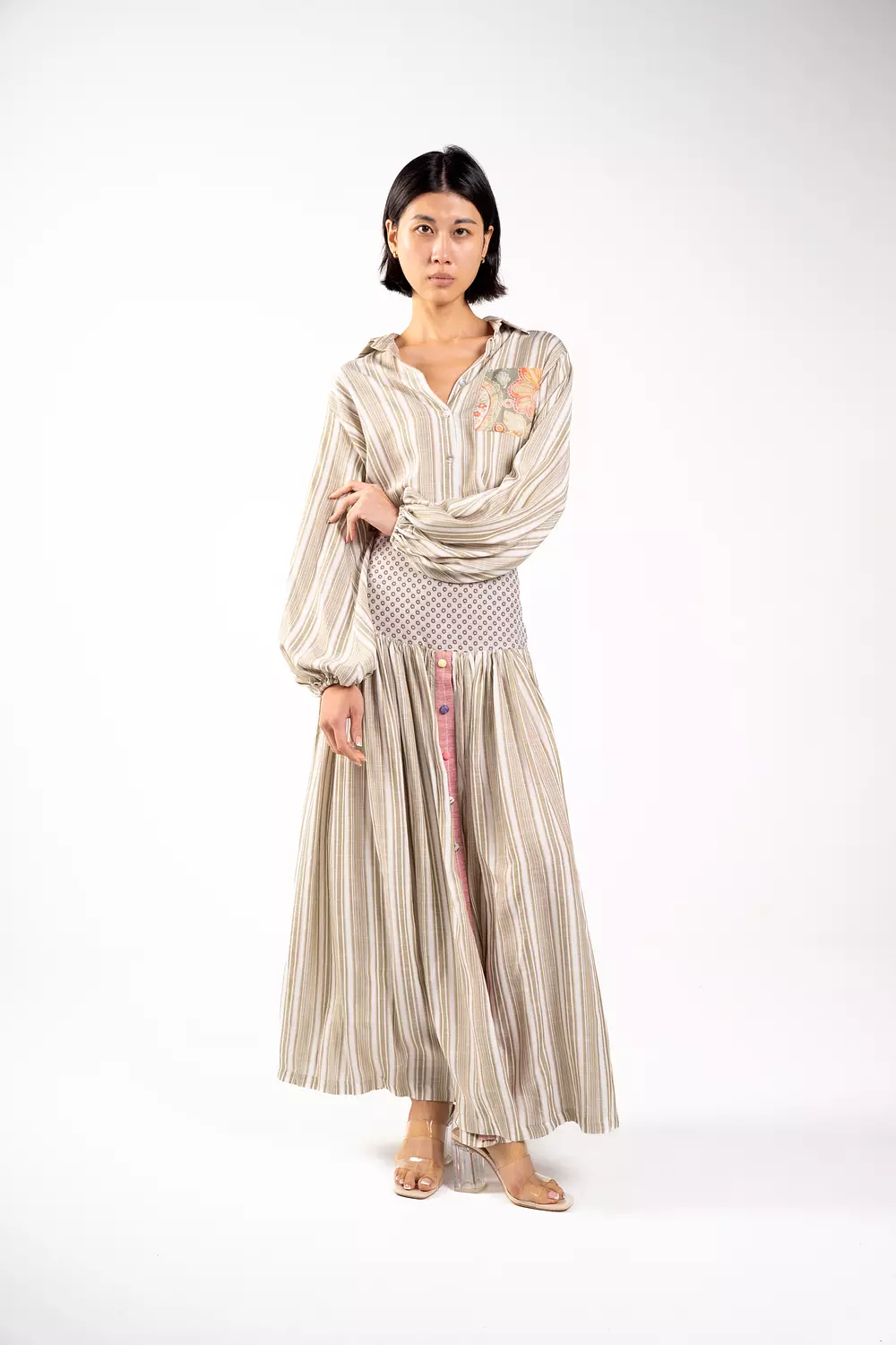 The Azzara hover image