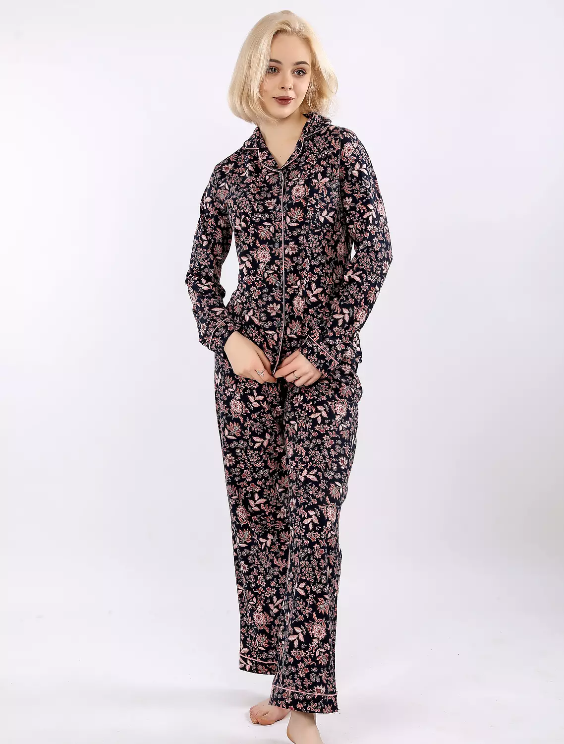 S613 Midnight Bloom Floral Buttoned Long Sleeved Pajama Set 2