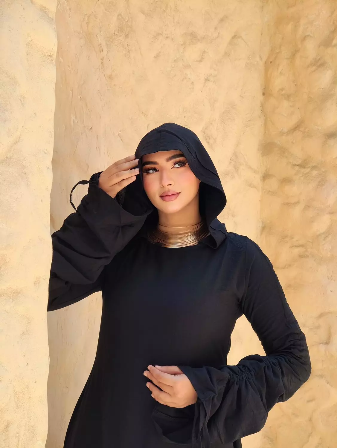  Royal style dress hover image