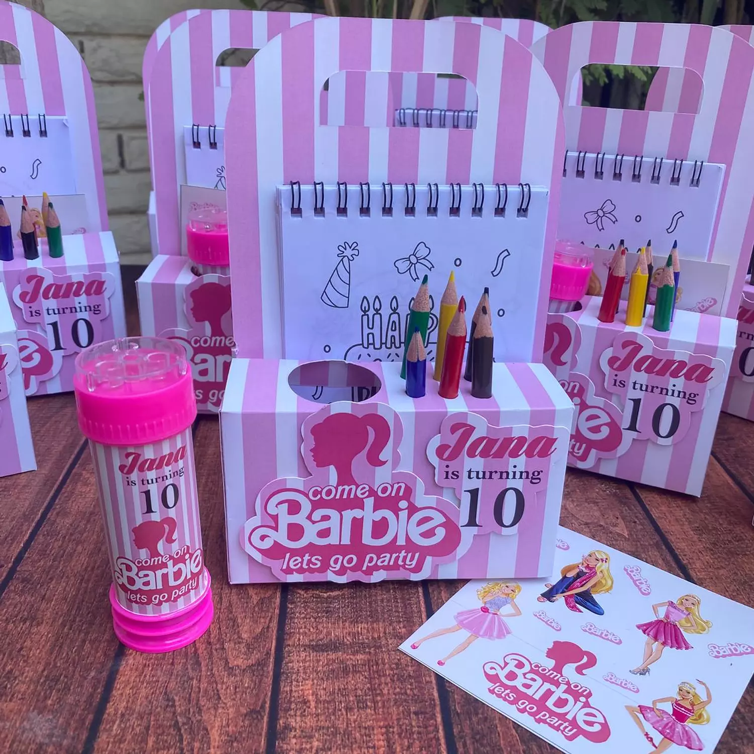 Barbie Fun Box  image