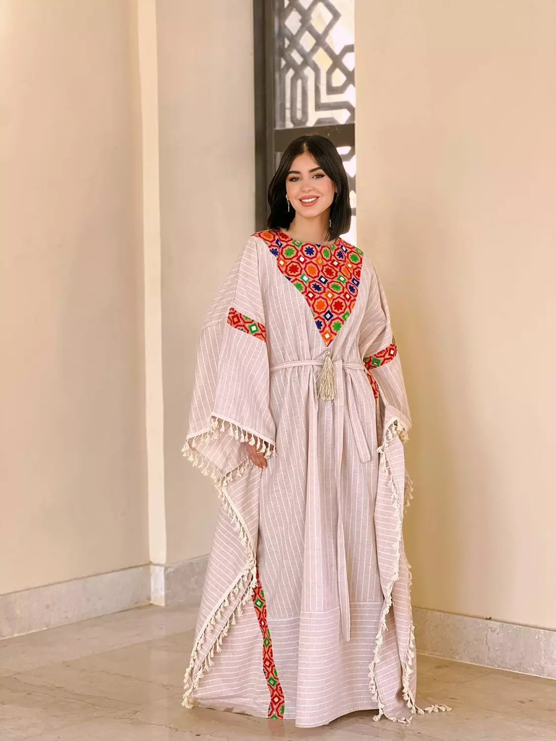 Biege kaftan with miror image