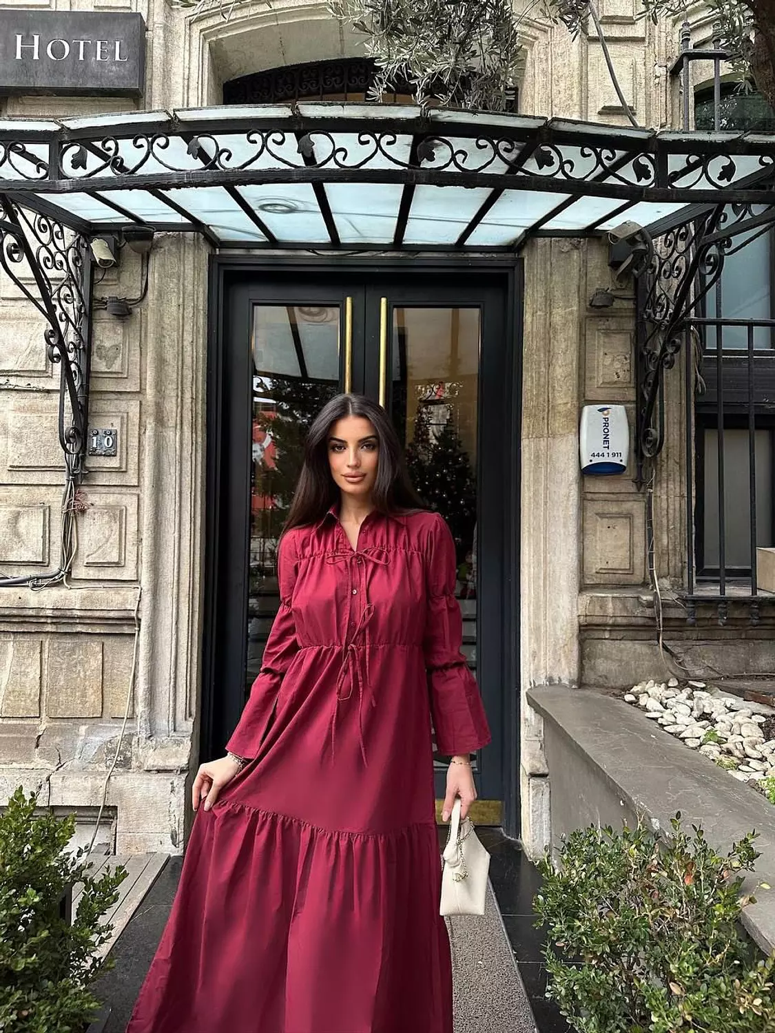 Relaxed Long Sleeve Dress 2