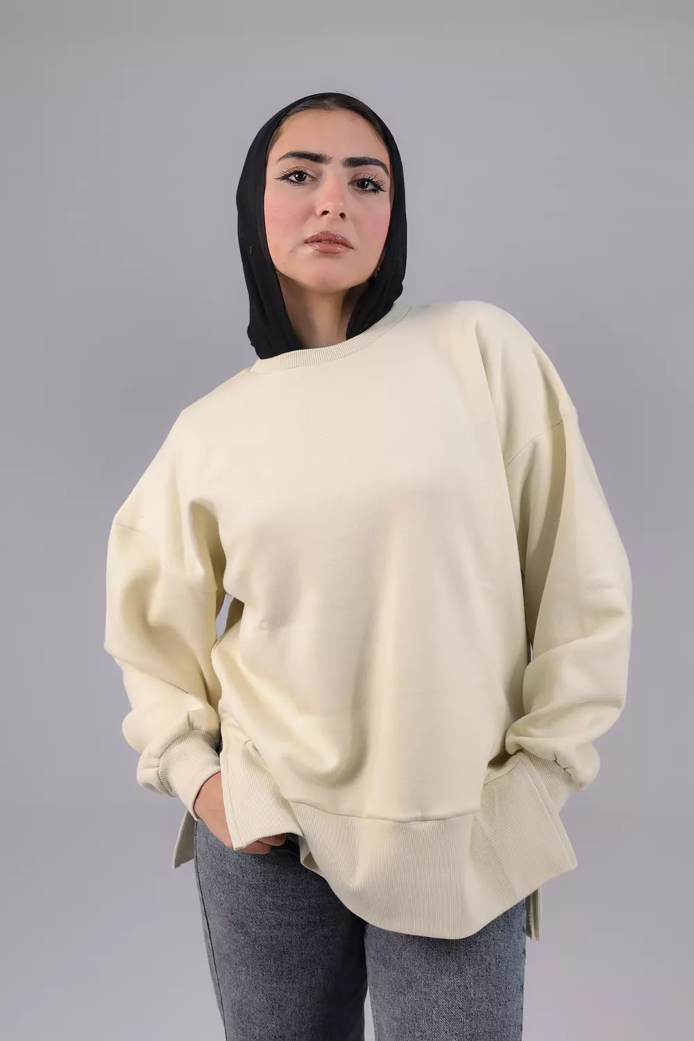Side Slit Crew Neck 1