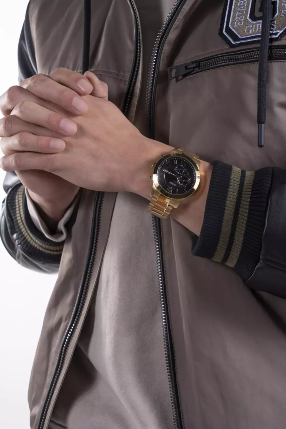 GUESS W0668G8 Men's  Watch Gold Tone Stainless Steel Bracelet 8