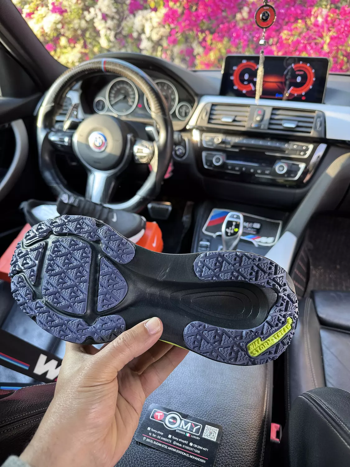 NIKE ZOOMX VOMERO18 5