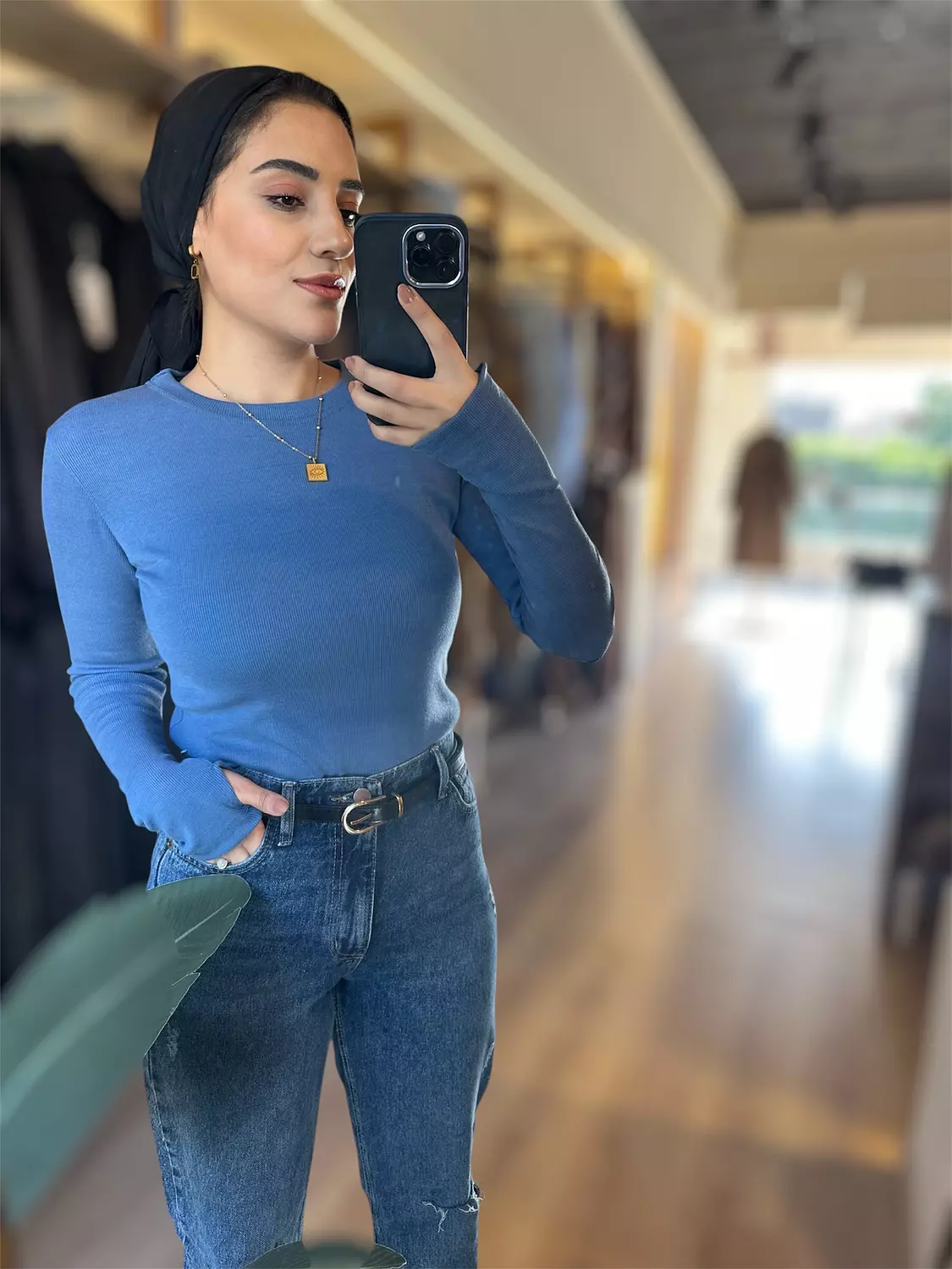 Long sleeves top image
